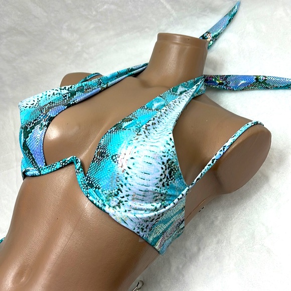 New Shein 2 piece snake skin swimsuit S - Picture 2 of 10